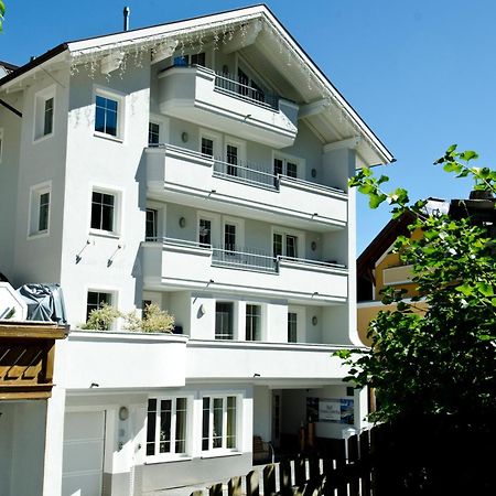 이스크글 Petit Madlein B&B 외부 사진